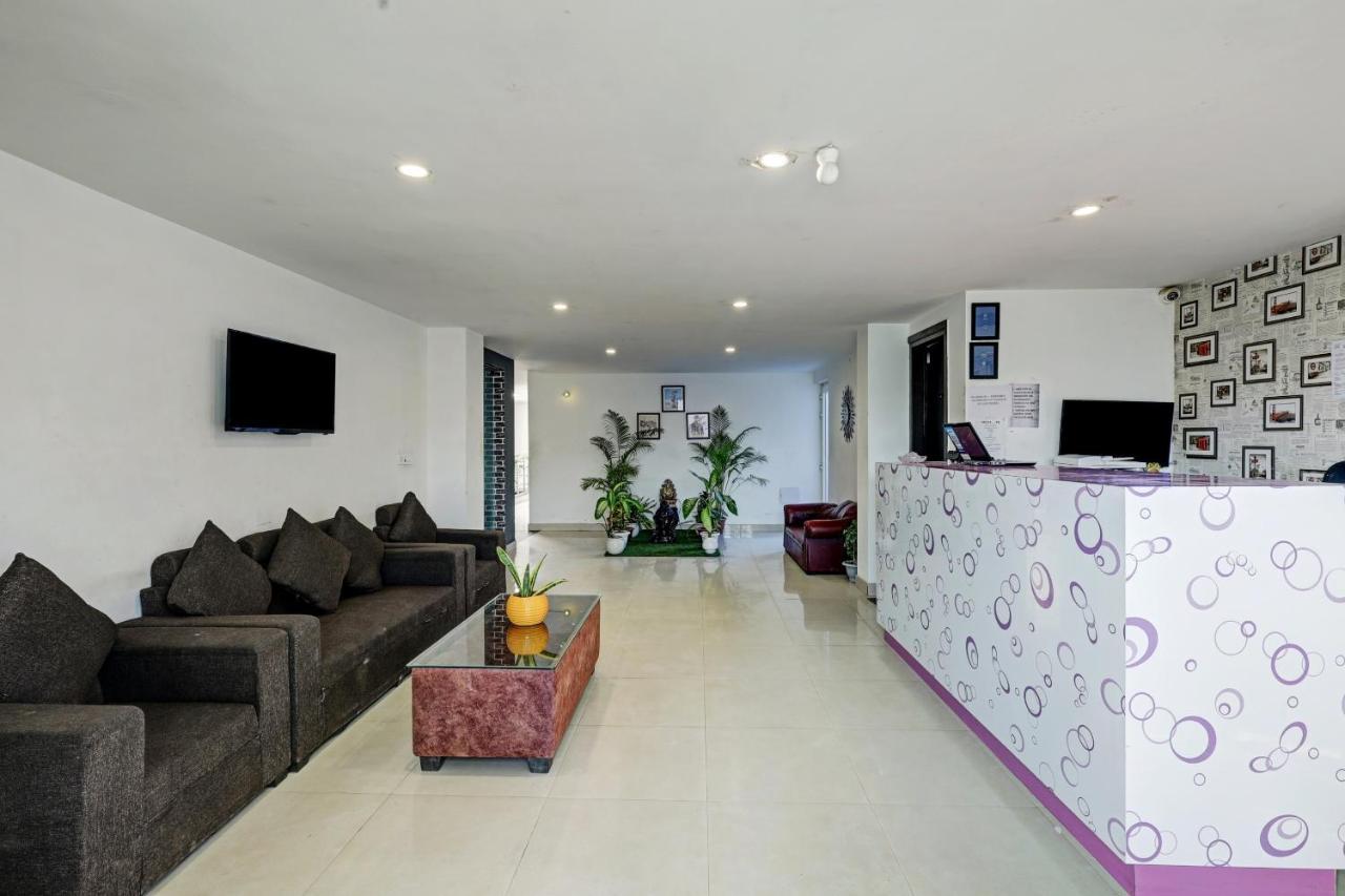 Super Townhouse Tipsyy Near Bestech Central Square Mall Gurgaon Ngoại thất bức ảnh