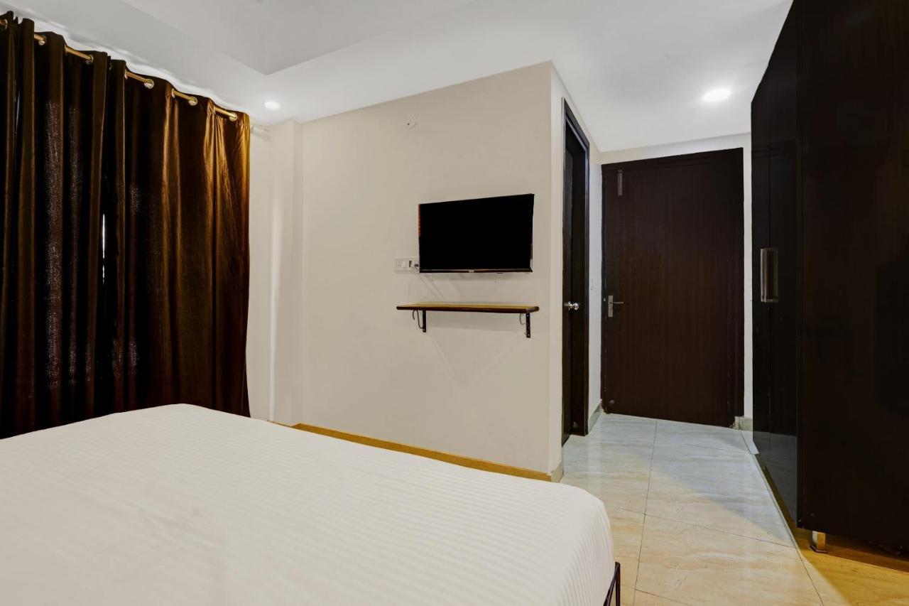 Super Townhouse Tipsyy Near Bestech Central Square Mall Gurgaon Ngoại thất bức ảnh