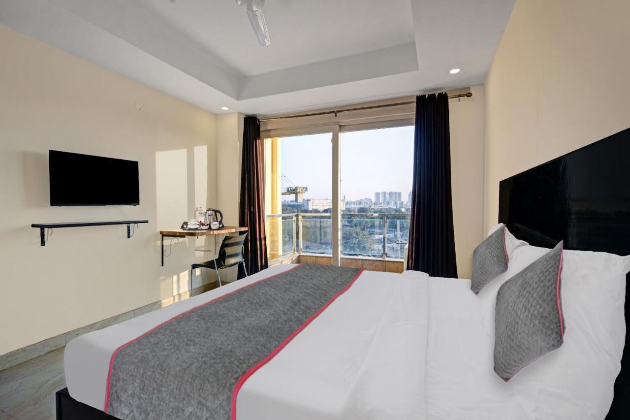 Super Townhouse Tipsyy Near Bestech Central Square Mall Gurgaon Ngoại thất bức ảnh