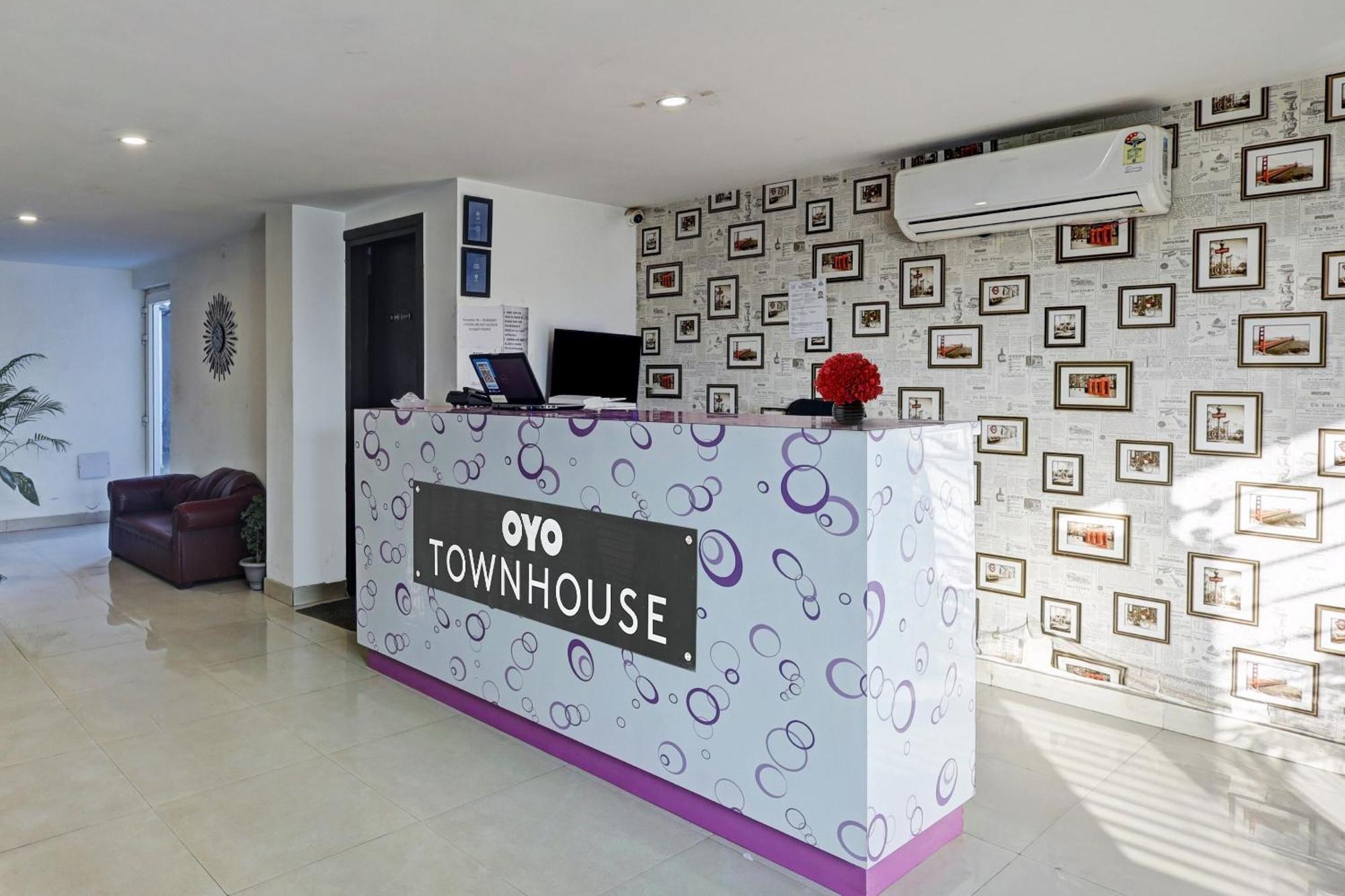 Super Townhouse Tipsyy Near Bestech Central Square Mall Gurgaon Ngoại thất bức ảnh